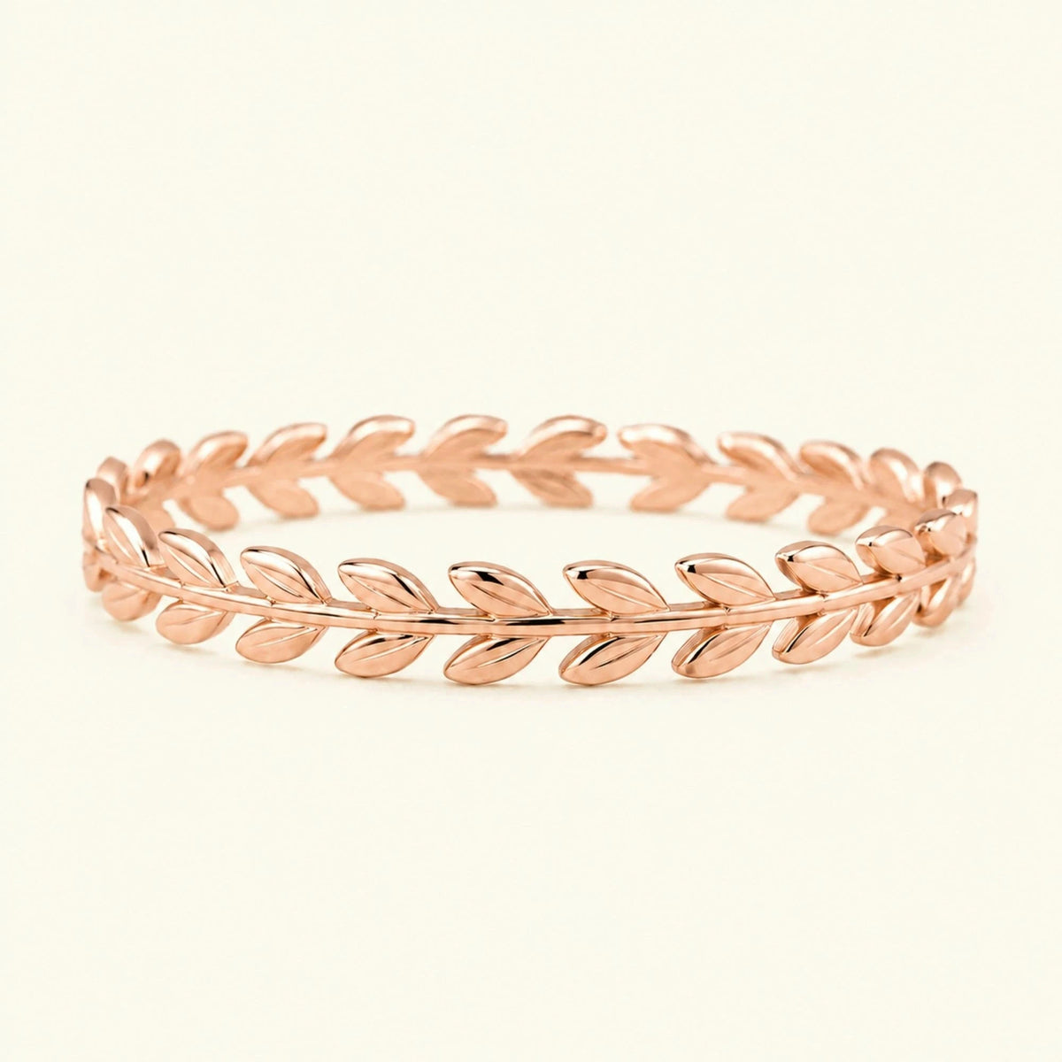 Women's 3mm laurel chiselled 18K rose gold wedding ring Daphné