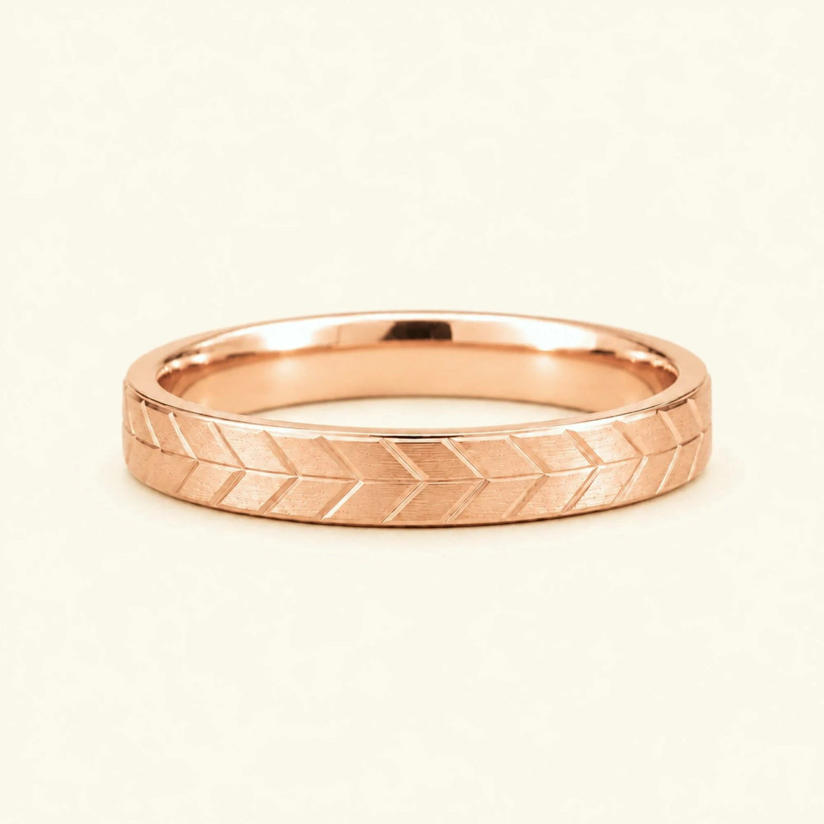 Rose gold chevron engraved 3mm wedding ring Maât, feather motif