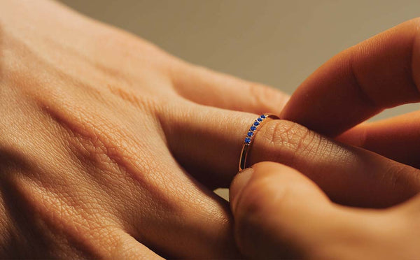 How to care for your wedding ring's gold?