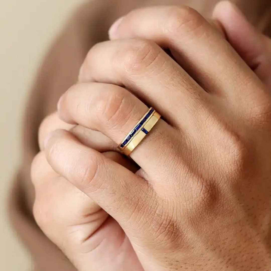 Mangal and Agni ring in 18-carat gold sapphire