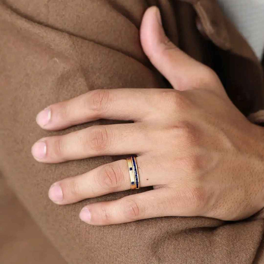 Mangal and Viyom sapphire ring 18K gold men