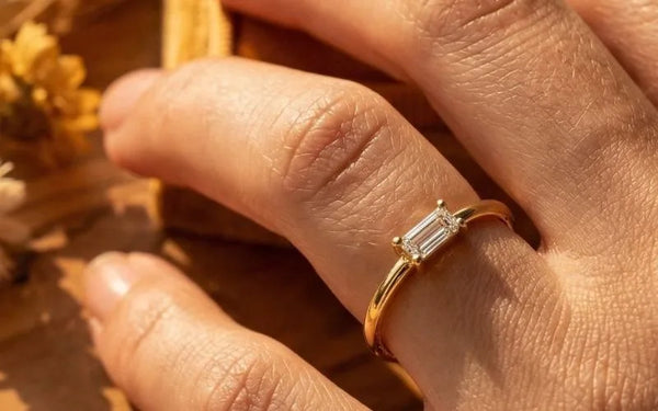 Promise Ring: What Commitment, Which Finger, Which Metal?