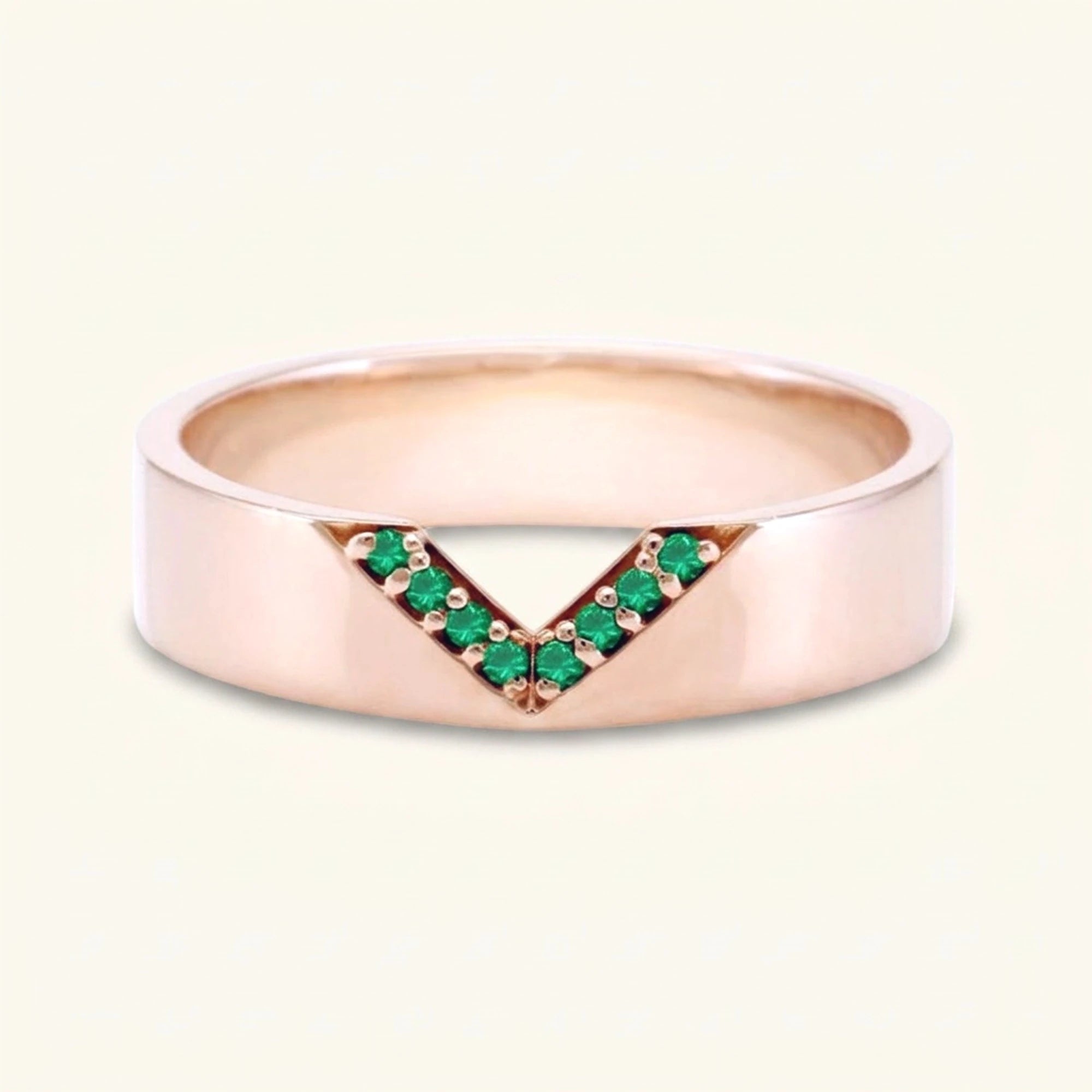 Bague en V pavée d'émeraudes pour homme en or rose