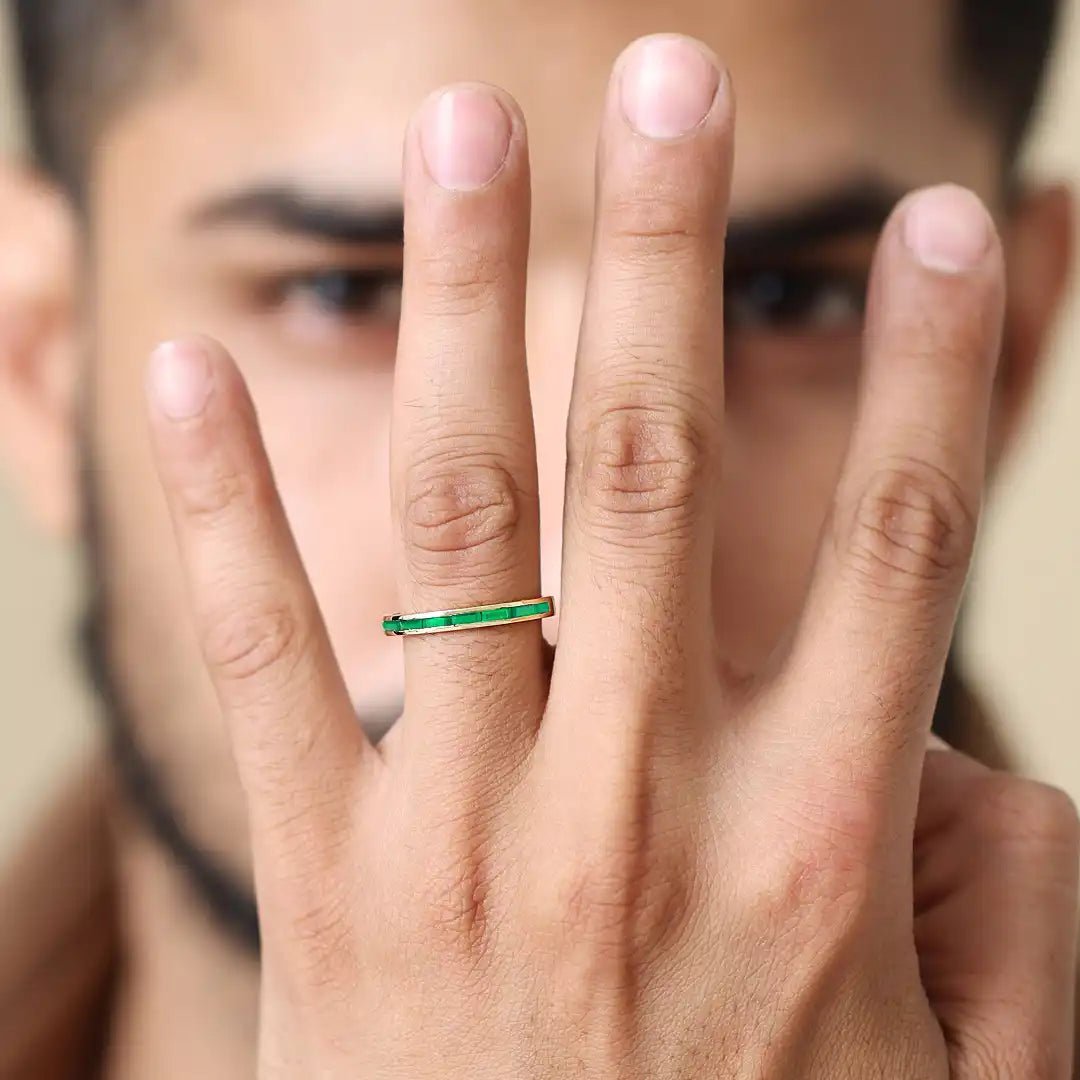 One ring, one word, one stone