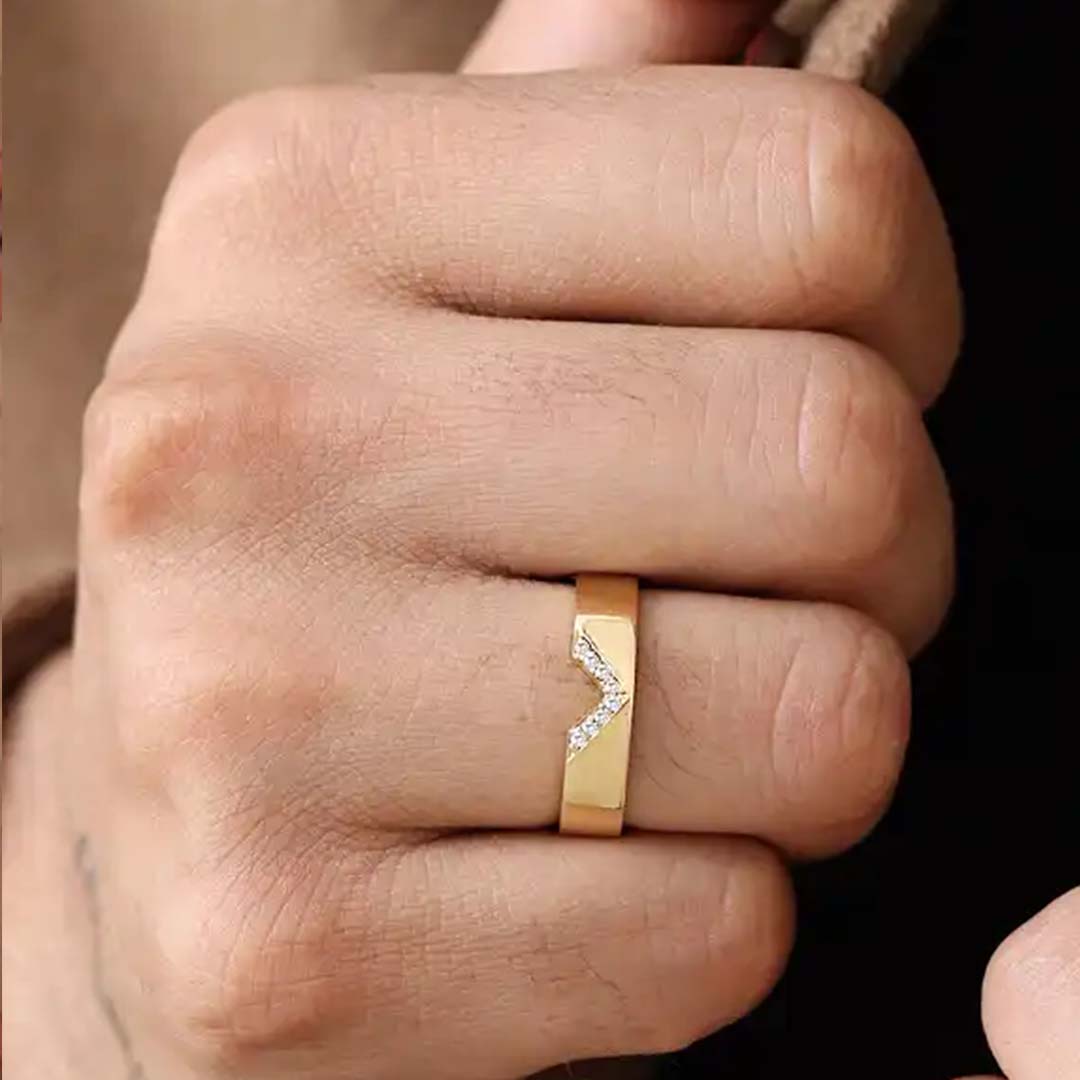 Rudra 18-carat diamond ring for men in yellow gold