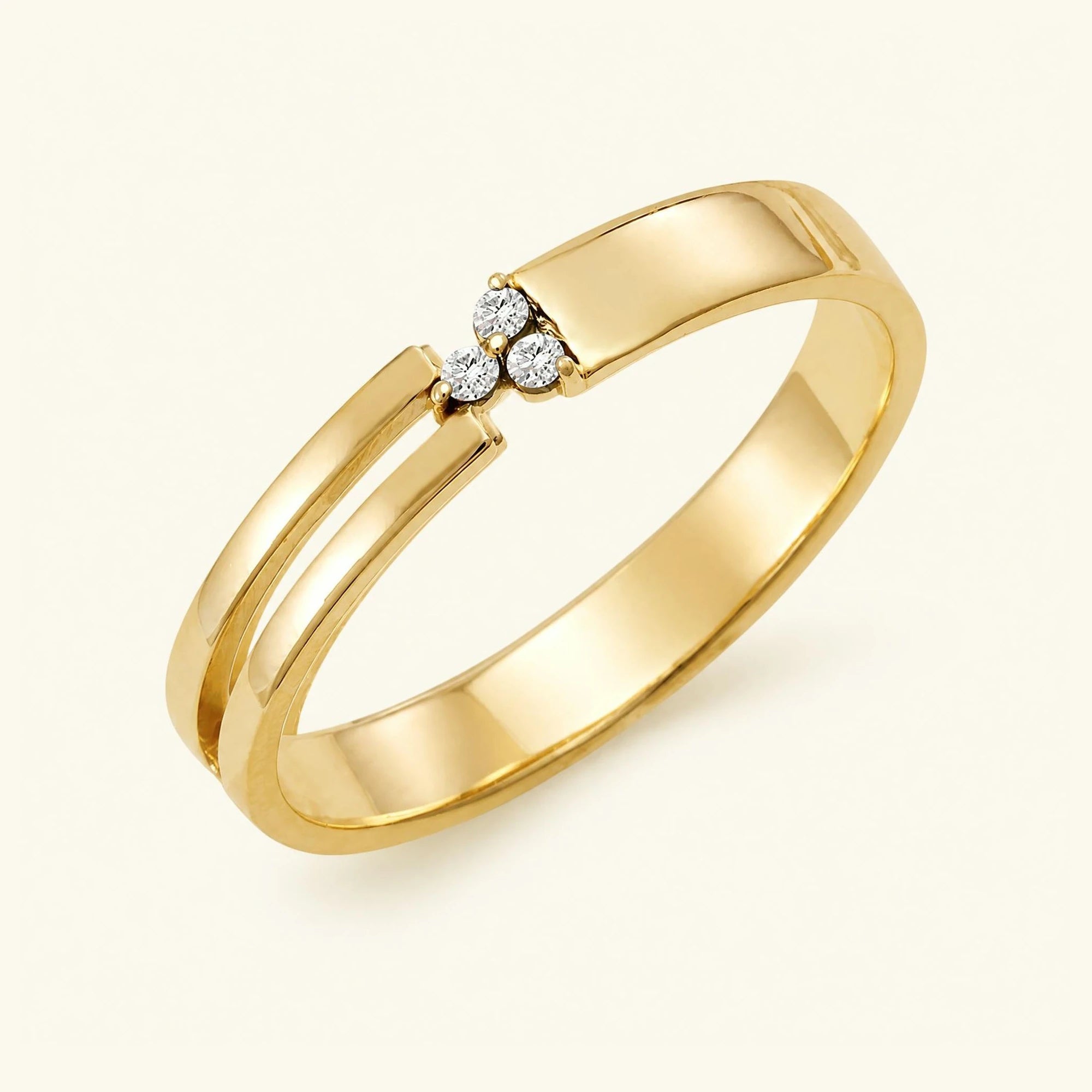 Bague trois pierres de diamants blancs pour homme en or jaune