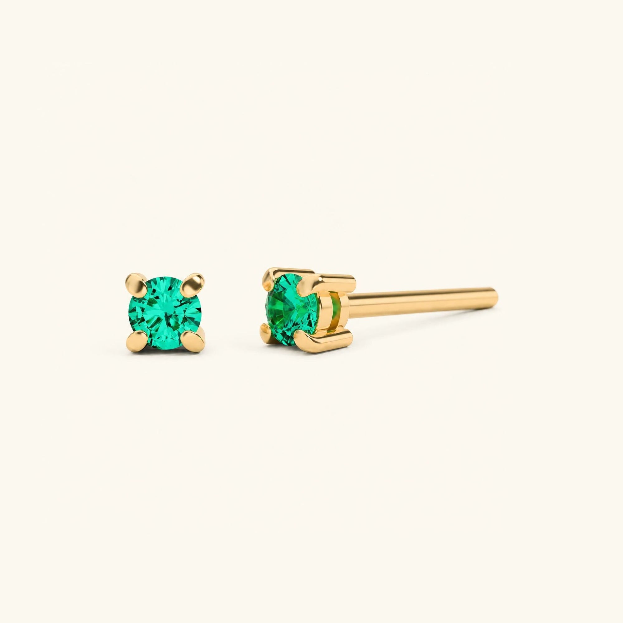 Saral Emerald earrings - yellow gold
