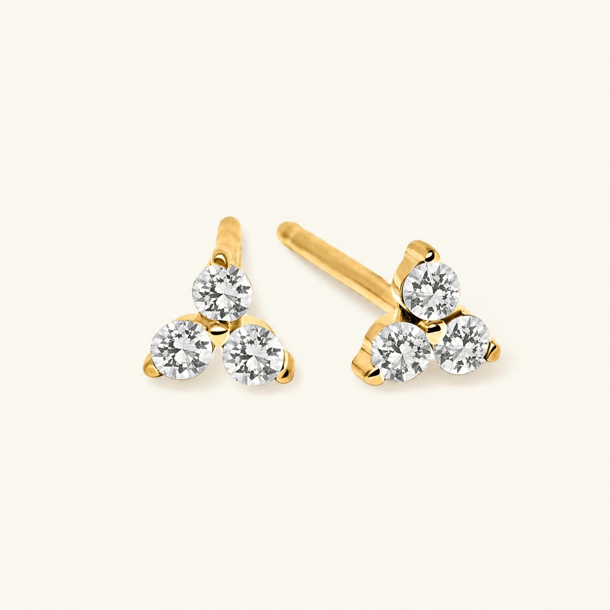 Radha earrings diamond - yellow gold