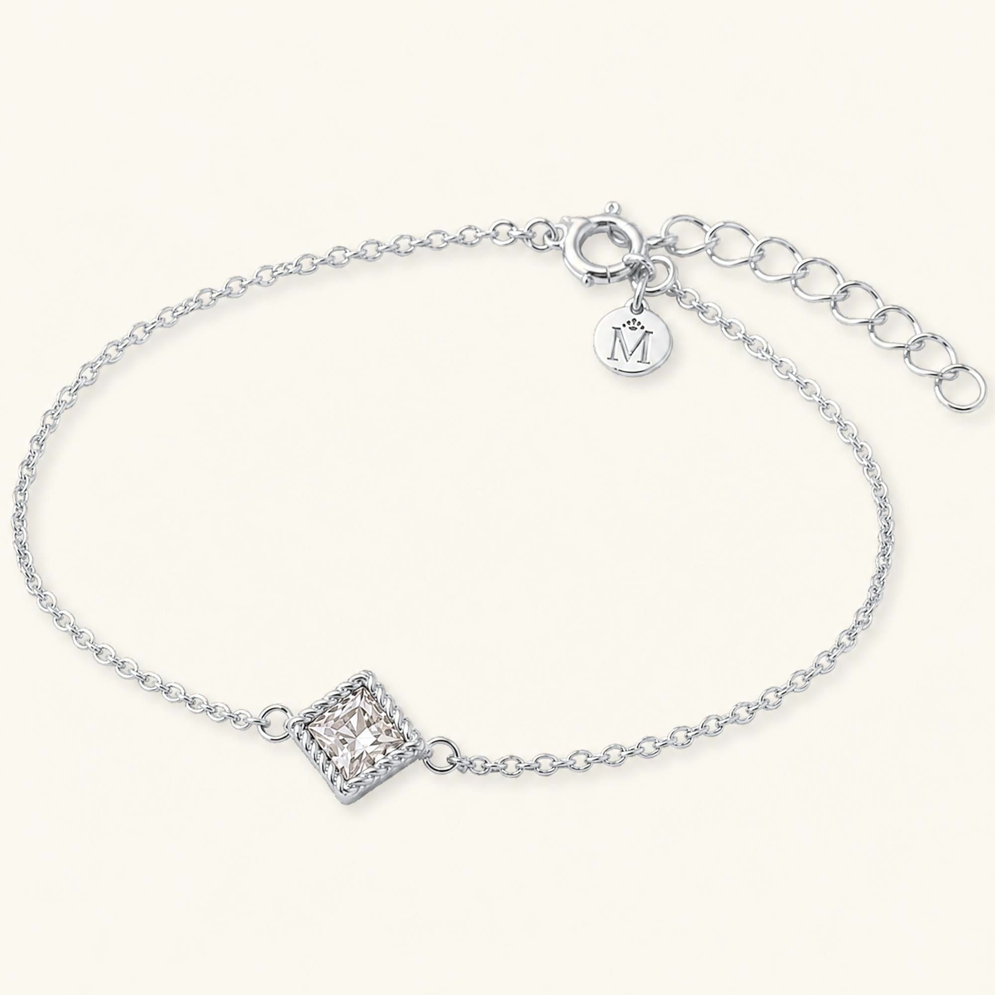 Indrani diamond bracelet in 18K white gold