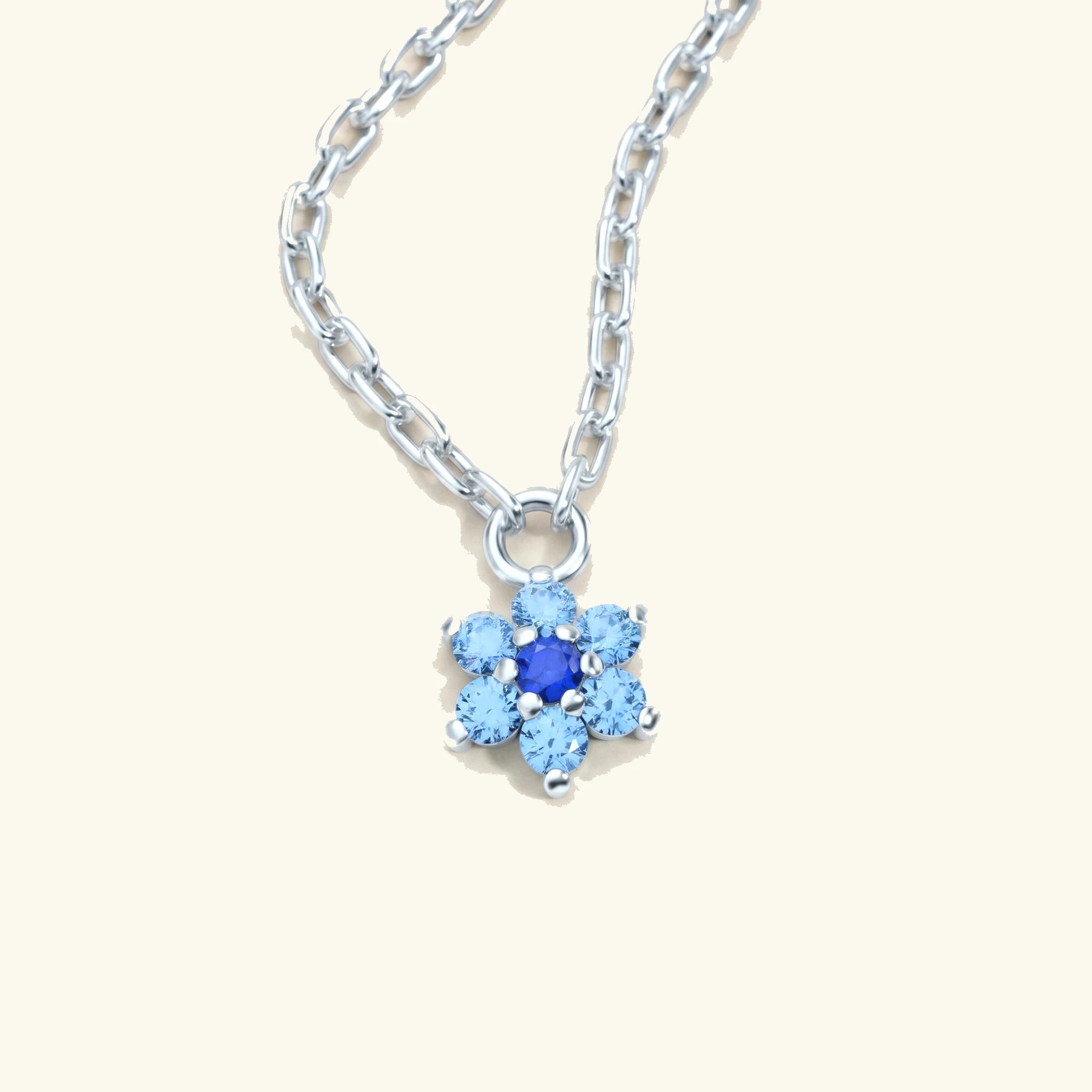 Surya white gold necklace with sapphire