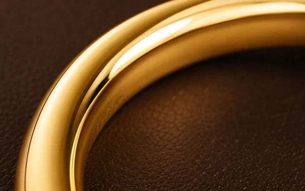 How to Clean Gold Jewellery (Even When Tarnished): Gentle Methods and Mistakes to Avoid