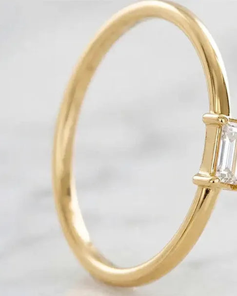 Diamond engagement ring: the complete guide