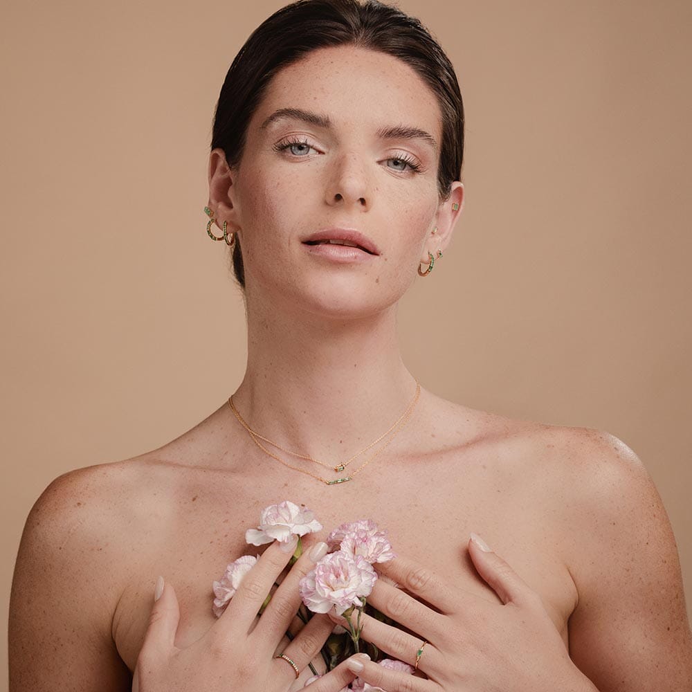 parure collier et boucles d'oreilles en emeraude